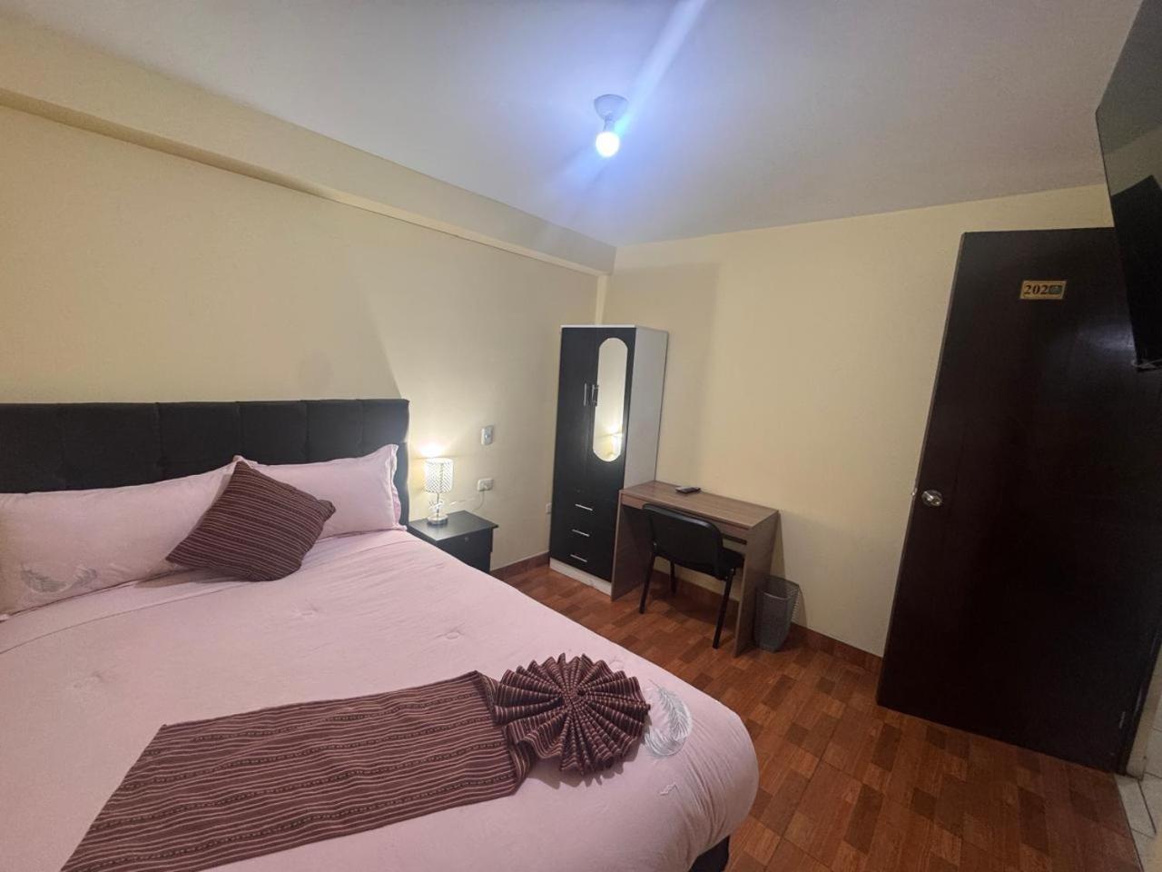 Bed & Breakfast Valicha Casa *